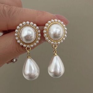 Pearl earrings